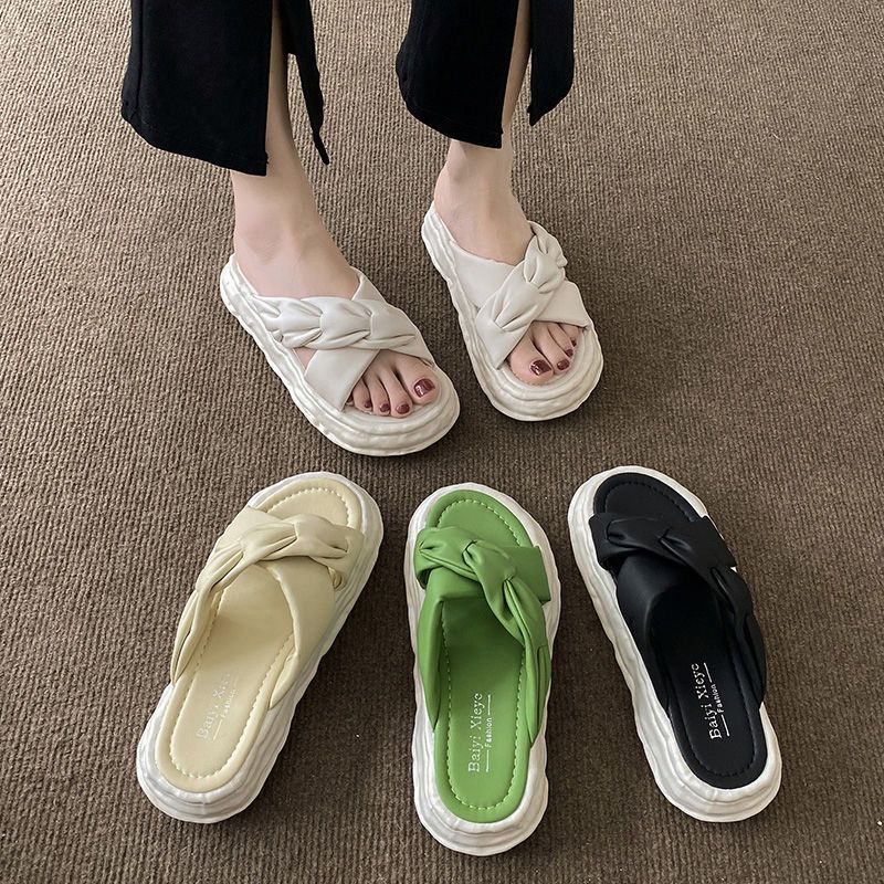 Dép Sandal Đế Dày Chống Trượt Phong Cách Mới Thời Trang Mùa Hè Dành Cho Nữ