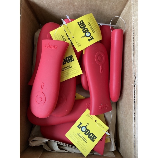 Tay cầm silicon chảo gang lodge 26cm