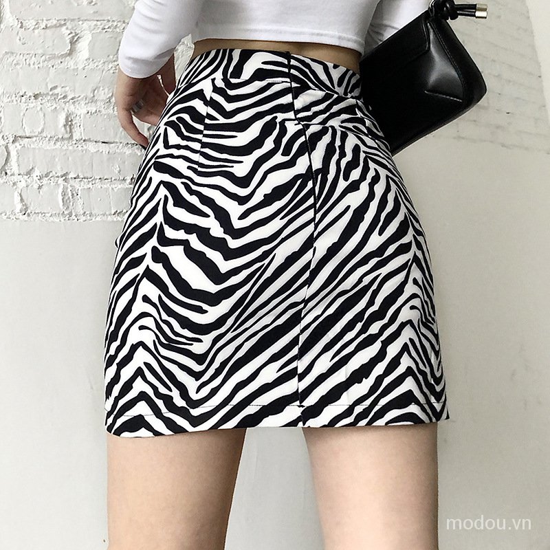 Chân váy chữ A lưng cao in họa tiết ngựa vằn W69F | BigBuy360 - bigbuy360.vn