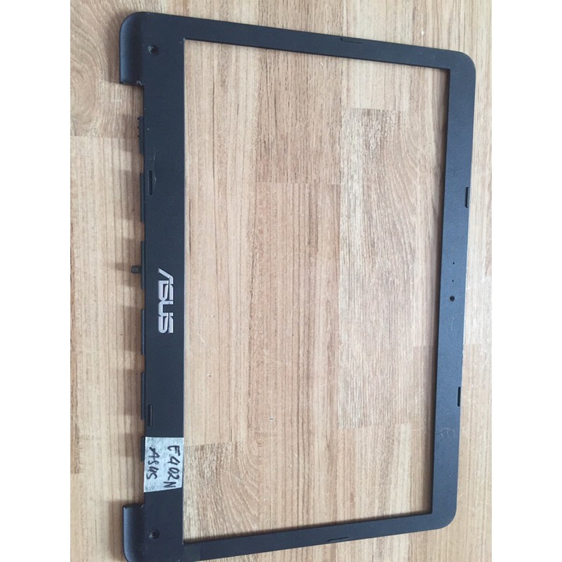 vo asus e402n