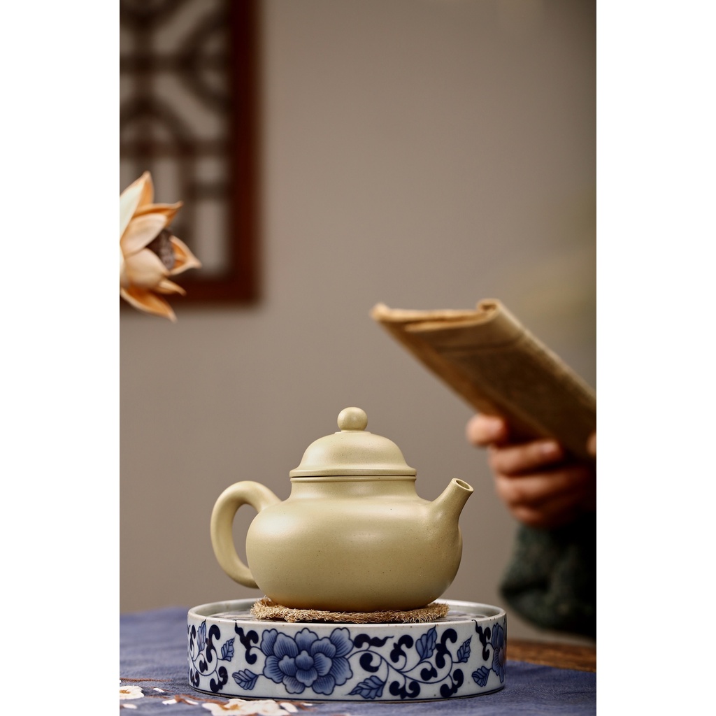 Ấm Tử Sa Nghi Hưng Dung Thiên 280 ml (Bổn Sơn Lục)