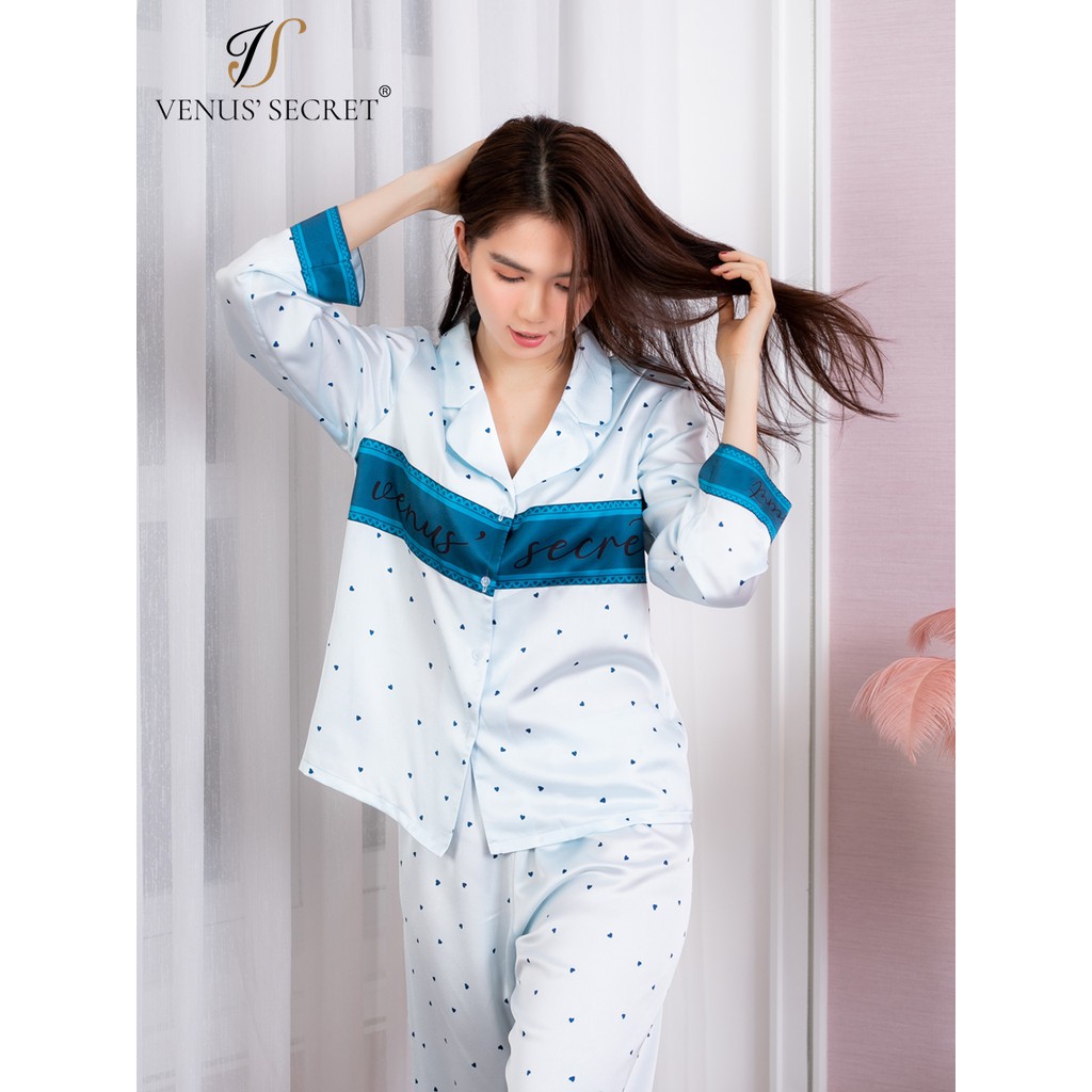 Bộ đồ ngủ Pijama lụa cao cấp in chữ VENUSSECRET