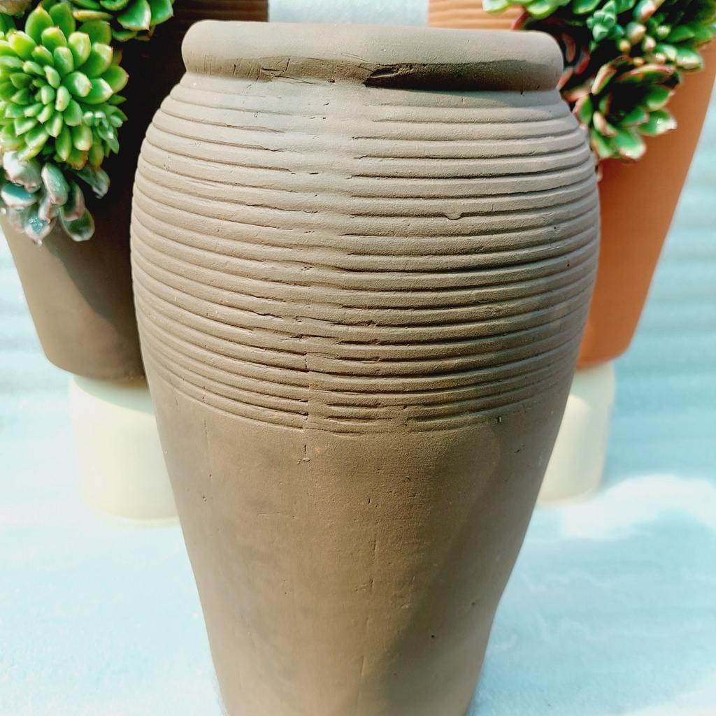 Chậu đất nung, Chậu sen đá - Bình mới cắt vân mây, miệng chậu 13cm, chiều cao 30cm