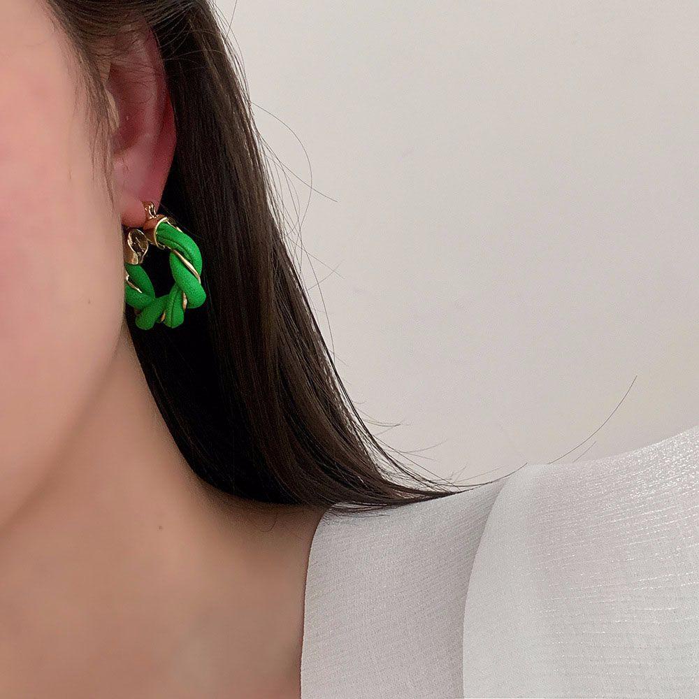 Bông Tai Dạng Vòng Xoắn Bằng Da PU Phối Hợp Kim Phong Cách Hàn Quốc Dành Cho Bạn Nữ