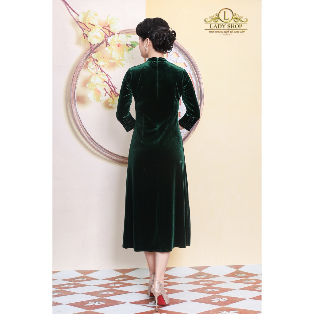 Thời trang trung niên Ladyshop Đầm nhung cổ tàu kết thủ công sang trọng TK750 | BigBuy360 - bigbuy360.vn