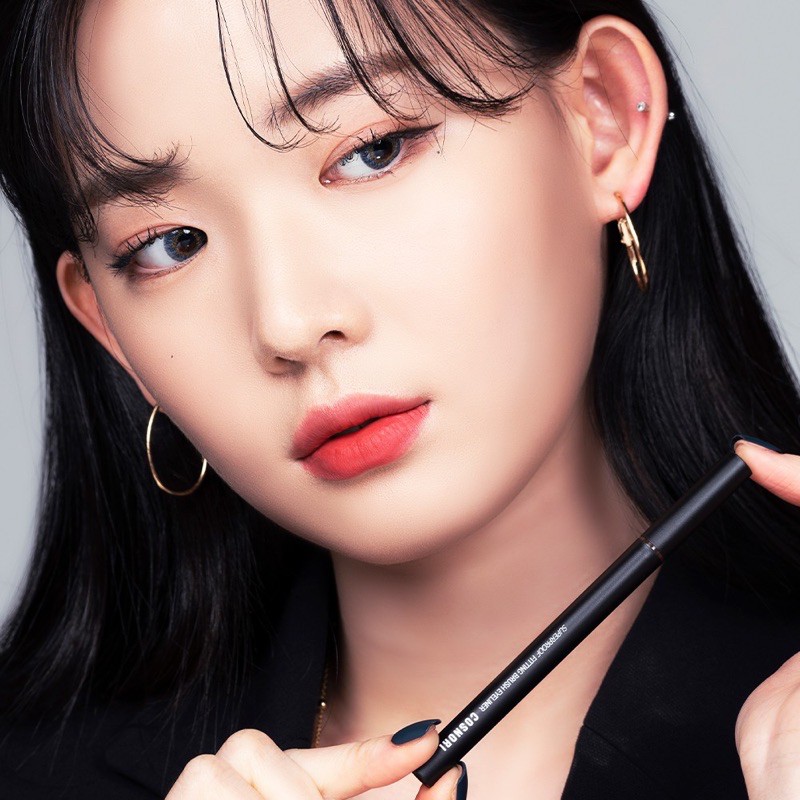 Bút Kẻ Mắt Siêu mảnh chống nước Superproof Fitting Brush Eyeliner 0.6g | BigBuy360 - bigbuy360.vn