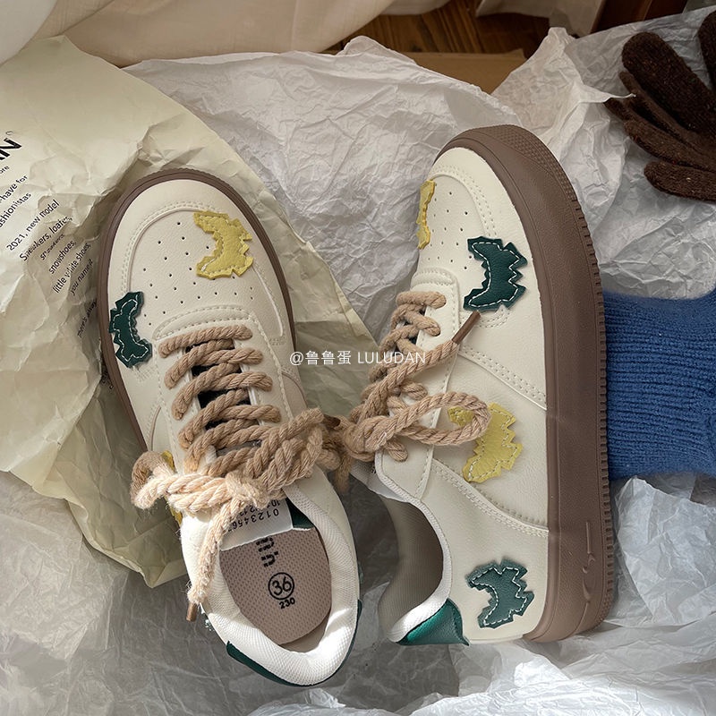 Giày Thể Thao Màu Trắng Phong Cách Hàn Quốc Thời Trang Mùa Xuân Mới 2022