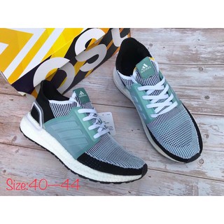 Giày Adidas