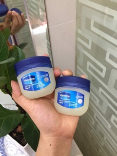 Sáp nẻ vaselin mỹ đa công dụng 100ml