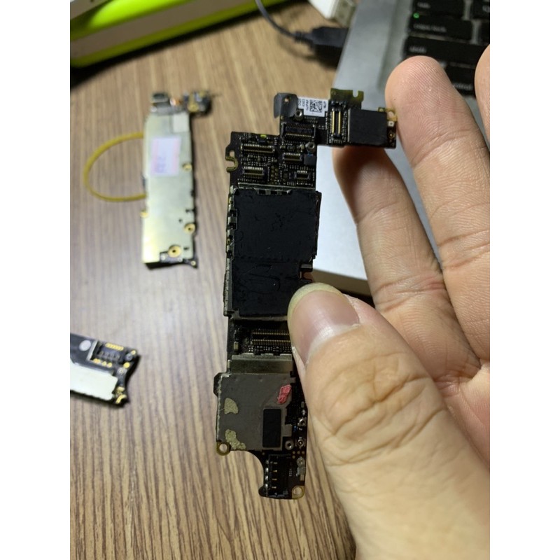 MAIN IPHONE 4S KHÔNG ICLOUD FULL CHỨC NĂNG | BigBuy360 - bigbuy360.vn