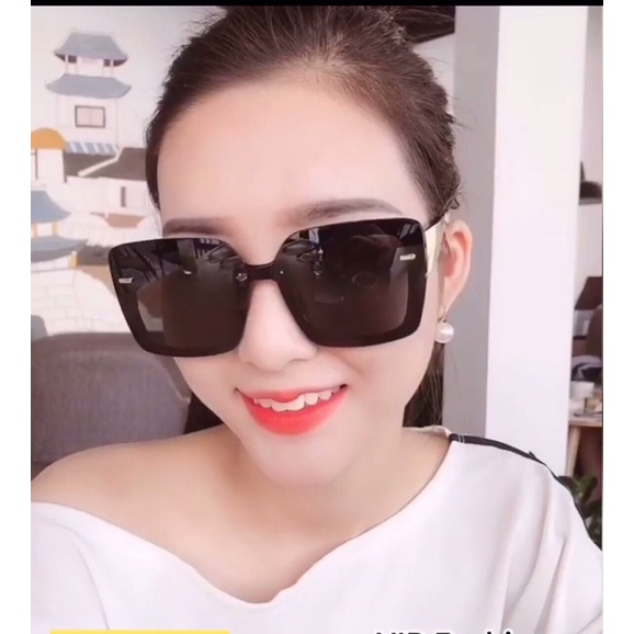 Kính Thời Trang Hàng Hiệu Cao Cấp Thiết Kế Sang Trọng Trẻ Trung