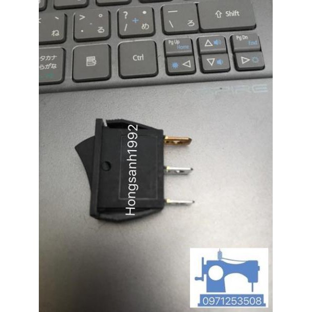 Công tắc nguồn bàn ủi hơi nước bình treo