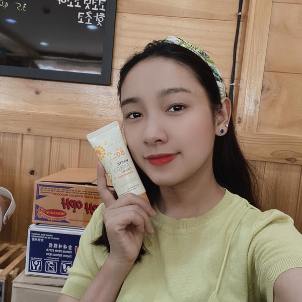 Kem Chống Nắng Không Nhờn Dính Tác Dụng Lâu DaBo White Sunblock Cream Hàn Quốc 70ml