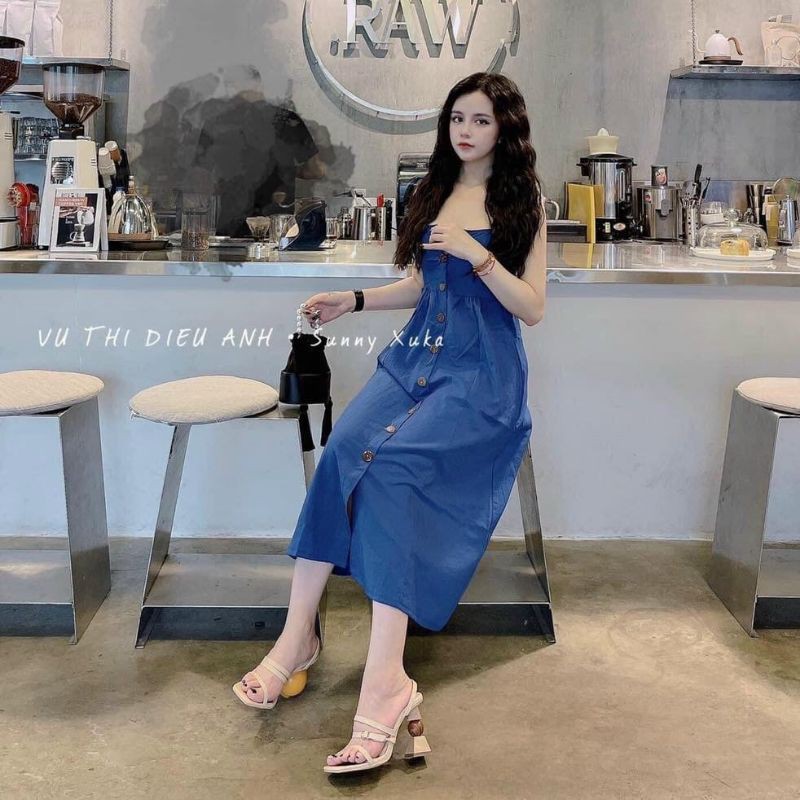 [ ẢNH THẬT TRẢI SÀN] ĐẦM HAI DÂY DÁNG DÀI MAXXI TRẮNG KẾT | BigBuy360 - bigbuy360.vn