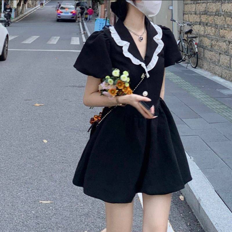 Váy Tuyết Mưa Tiểu Thư Pha Viền Bèo Gắn Cúc Ngọc Phong Cách Hàn Quốc Mã 305 | BigBuy360 - bigbuy360.vn