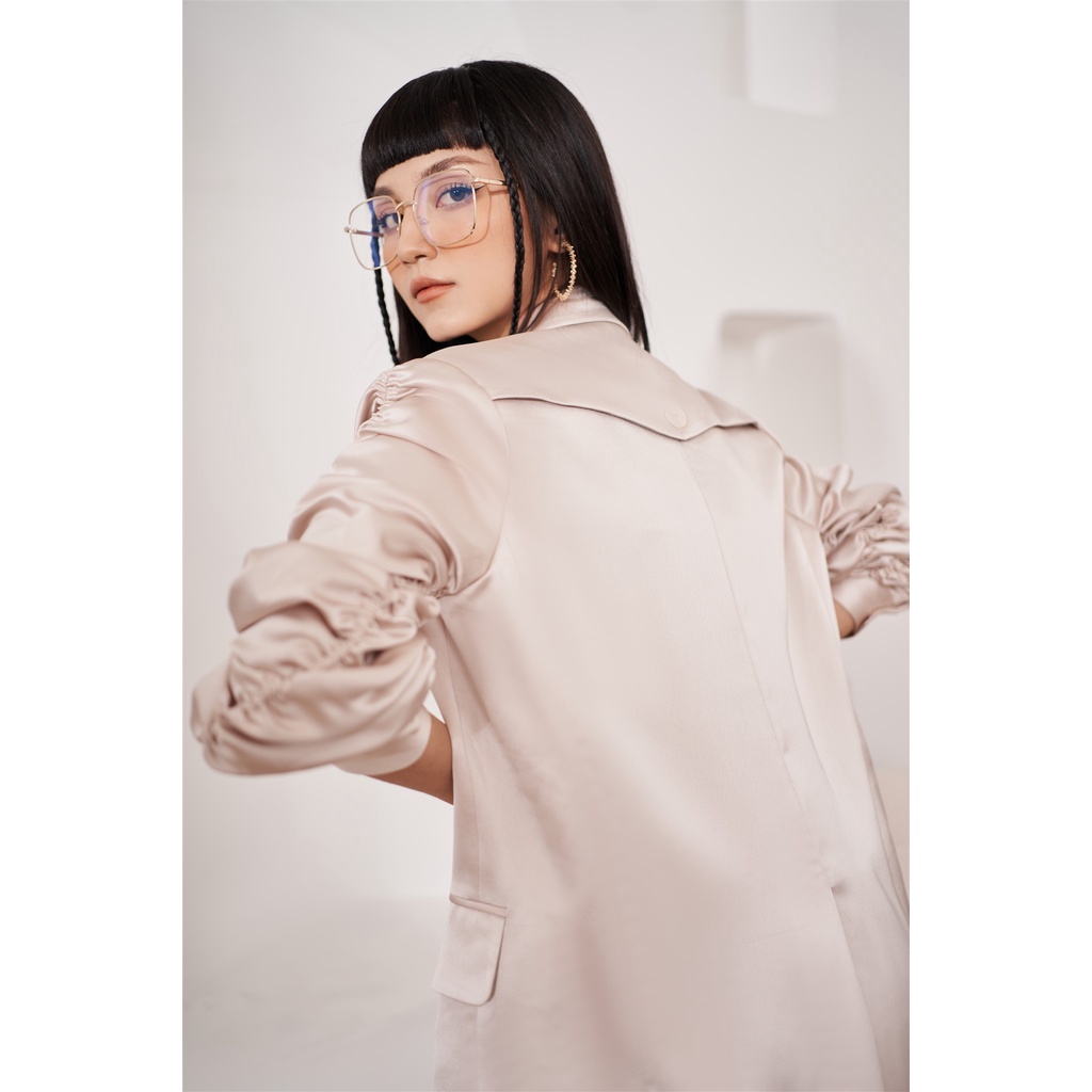 Áo blazer nữ lụa tay dài bo chun LADY ME by Eva de Eva 21ABLO001B