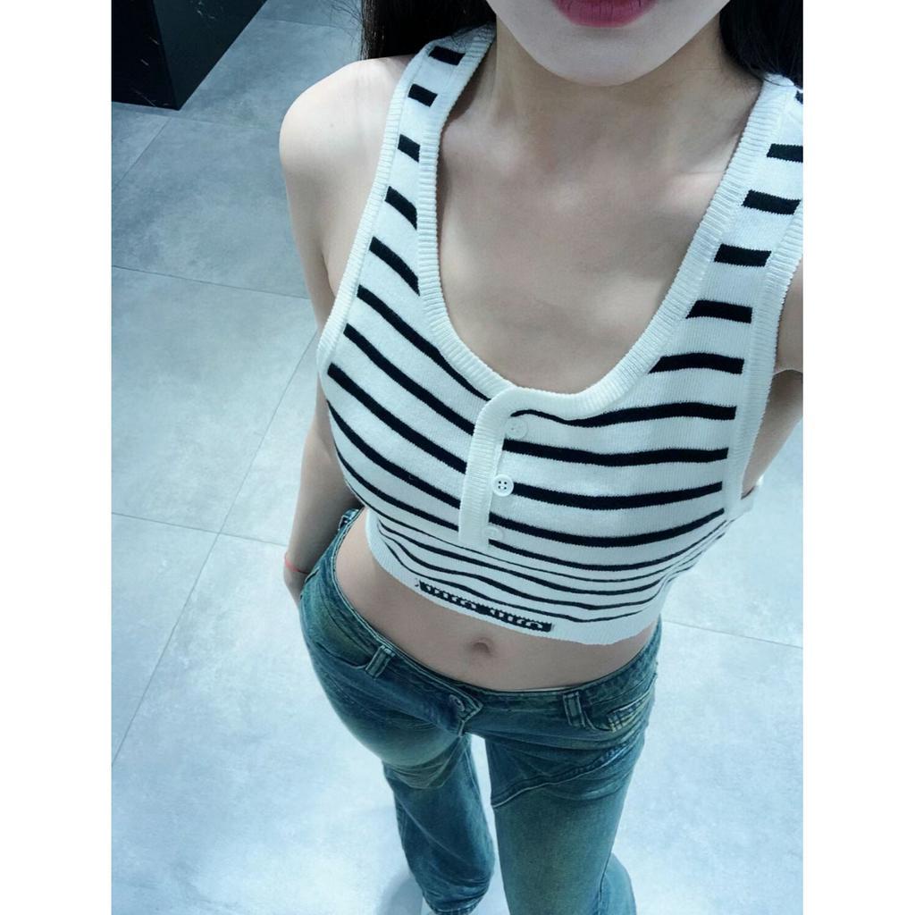 Áo Dệt Kim Sát Nách Kẻ Sọc Cá Tính Cho Nữ