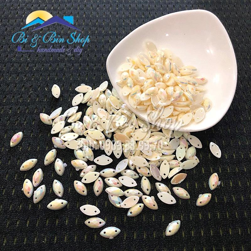 Đá Kết Lá Me Màu Kem Sữa Cừ Đính Kết Trang Phục Thời Trang, Làm Vương Miện