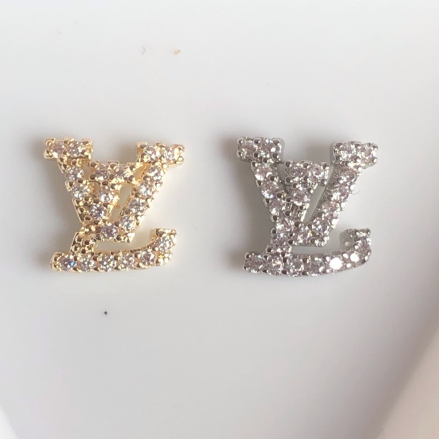 Phụ kiện đá hình LV gắn móng nail 1 viên