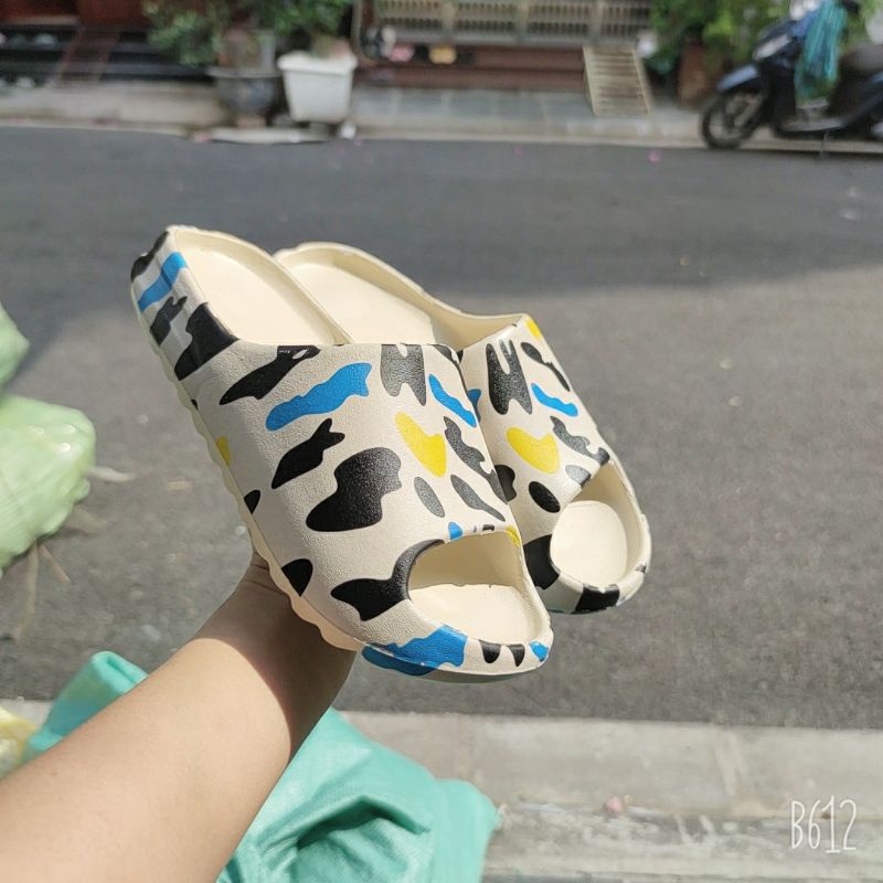 Dép quai ngang nữ bánh mỳ in hình BÒ SỮA SIÊU HOT- Sẵn hàng