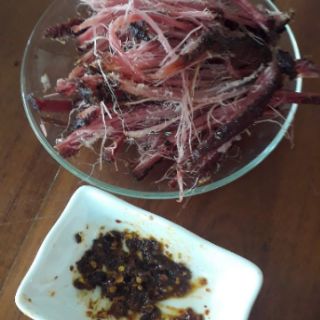 Com bo 900g -1000g thịt lợn gác bếp
