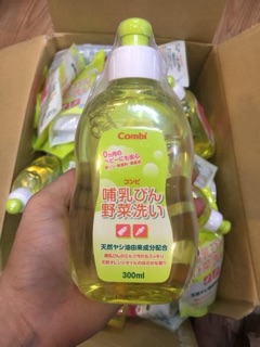 Nước Rửa bình combi ( chai 300ml - túi 250ml ) cho bé sơ sinh