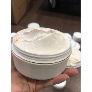 kem body spa siêu trắng