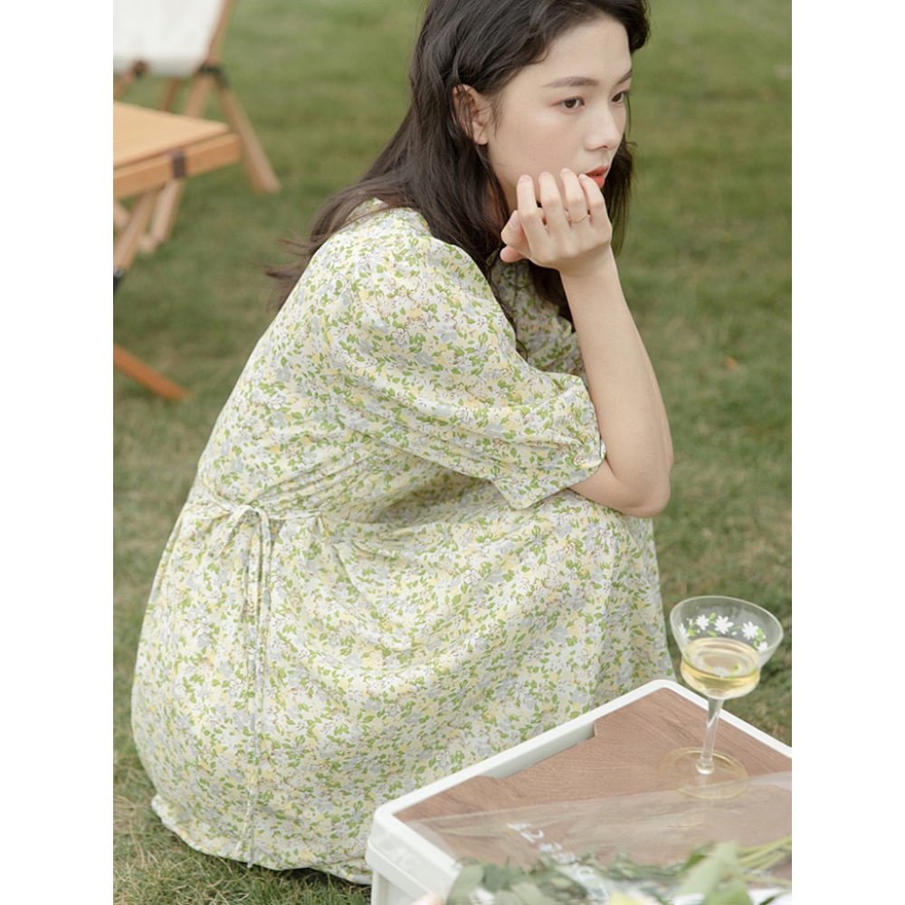 Đầm Voan Hoa Nhỏ Thắt Dây Eo Màu Vàng Thời Trang Mùa Hè Hàng Mới 2022