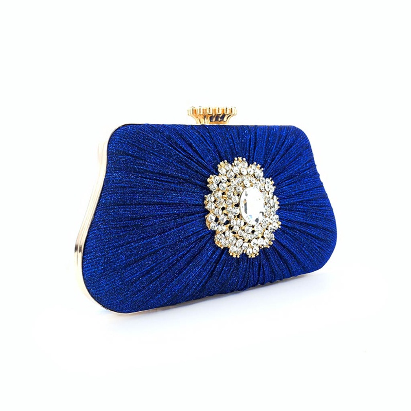 Ví Cầm Tay Đính Pha Lê Lấp Lánh Thanh Lịch Dành Cho Cô Dâu