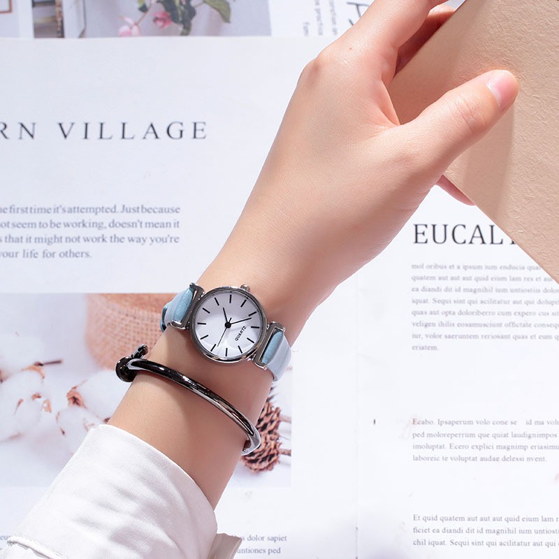 Đồng hồ nữ dây da KS07 mặt tròn nhỏ dây da mềm êm tay, mặt vạch đơn giản | BigBuy360 - bigbuy360.vn