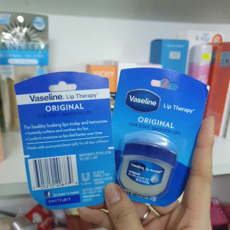 Son Dưỡng hồng Môi Xinh Vaseline dạng thỏi màu xanh 4.8gr 7gr