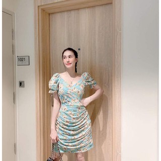 Váy hoa xếp ly sành điệu