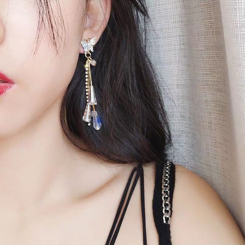 Bông tai mặt hình bướm đính đá lấp lánh thời trang dành cho nữ