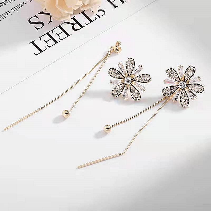 Khuyên tai RINHOO FRIENDSHIP hình hoa cúc/ cánh bướm đính đá phối tua rua dáng dài thời trang dự tiệc cho nữ