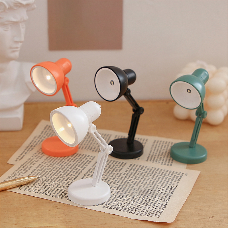 Đèn LED Đọc Sách Để Bàn Dễ Thương