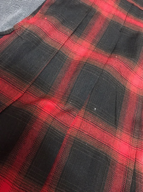 CHÂN VÁY TENIS CARO ĐỎ SIZE M (SP TỰ CHỤP) | BigBuy360 - bigbuy360.vn