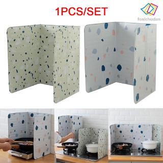 Tấm Chắn Chống Văng Dầu Mỡ Tiện Lợi Cho Nhà Bếp