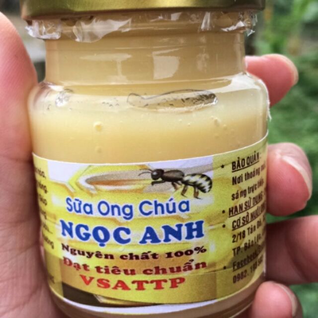 Sữa ong chúa tươi nguyên chât 100gr