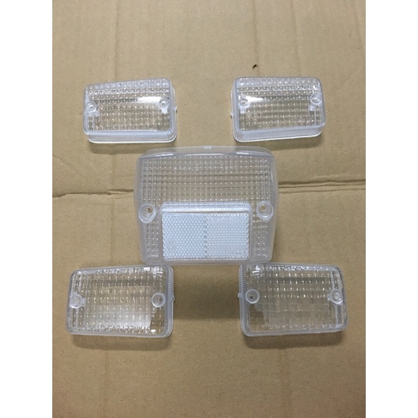 Bộ chụp xi nhan và đèn hậu cub 82-84-Dd màu trắng