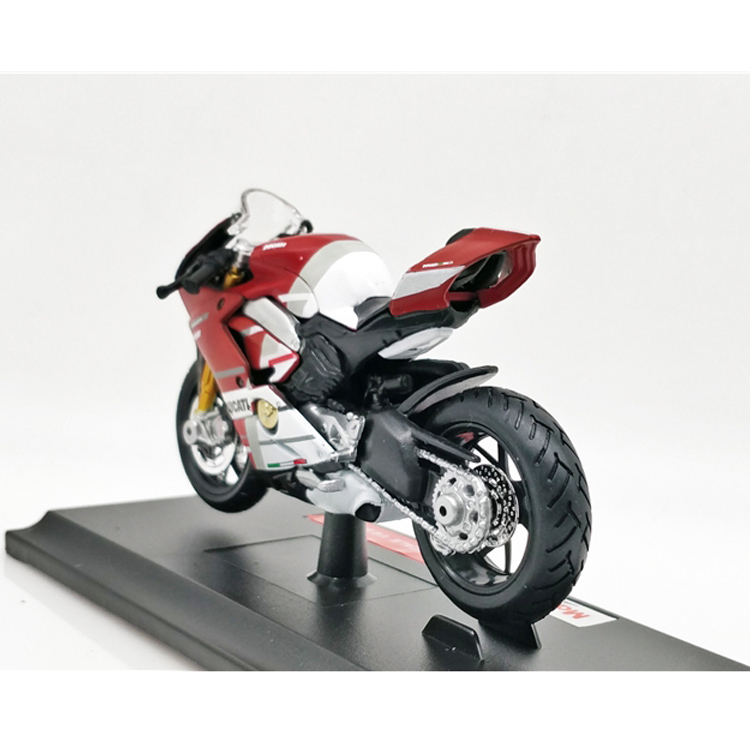 Mô hình xe ducati panigale v4 s chorse tỉ lệ 1 / 18 độc đáo