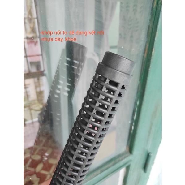 Trụ nhựa trồng cây leo