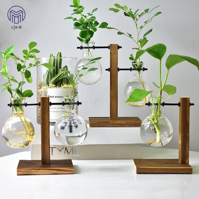 Bình hoa thủy tinh có khay gỗ để bàn trang trí hiện đại