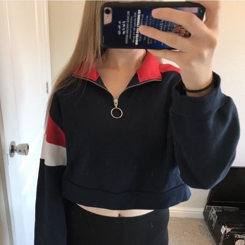 Áo nỉ croptop size S from H&M