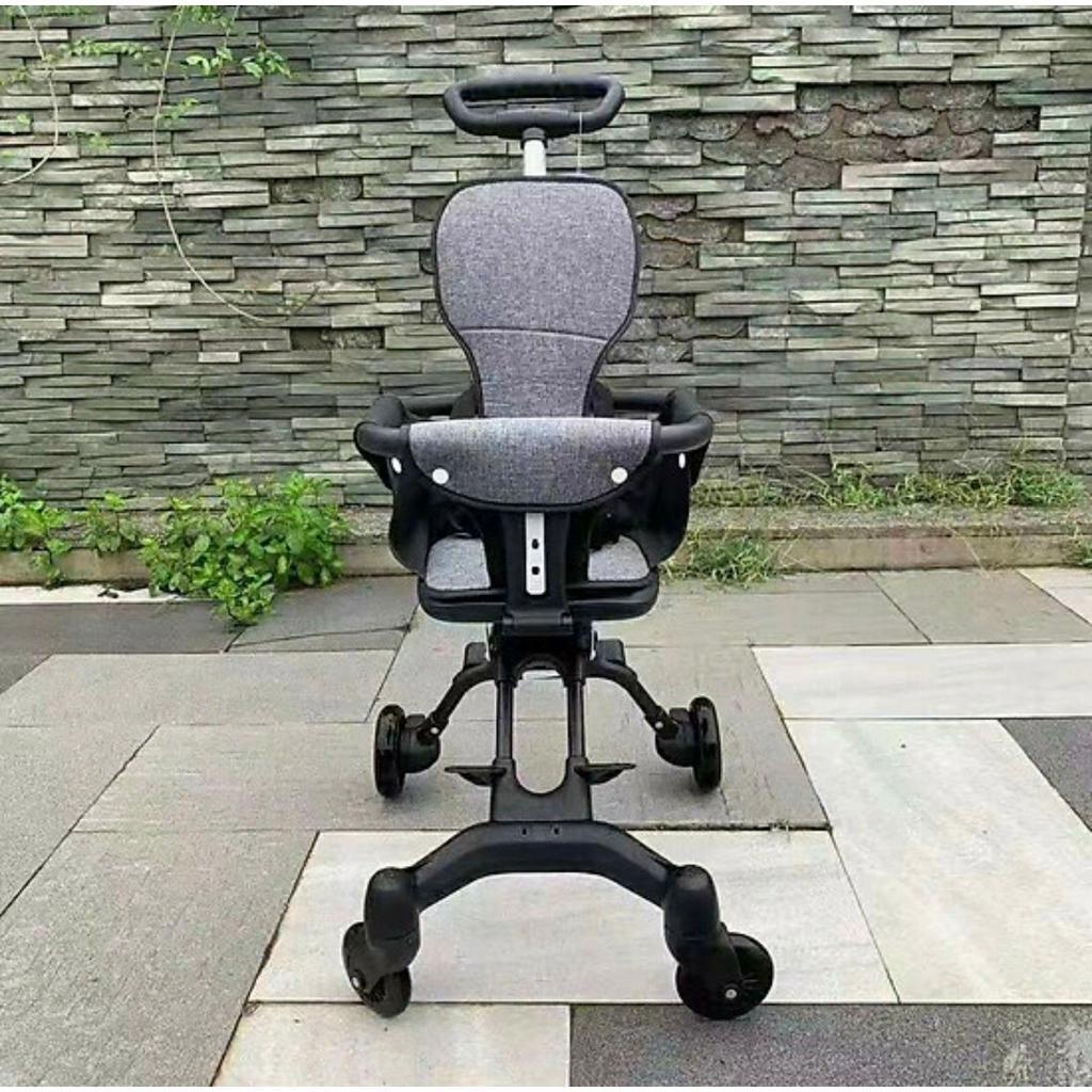 Xe đẩy gấp gọn xoay 2 chiều, khóa bánh xe