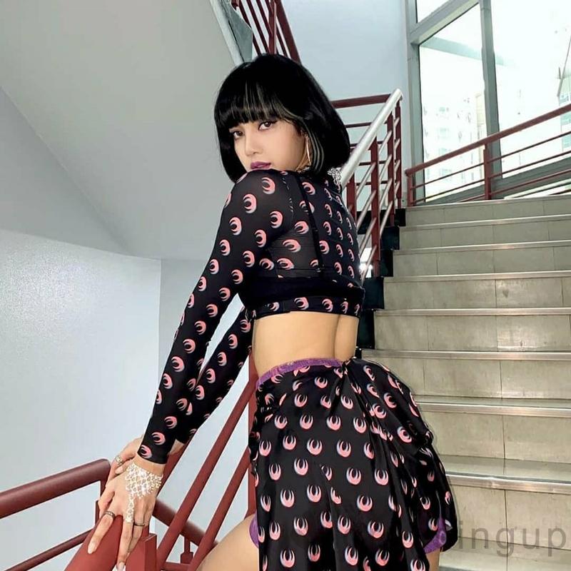 Áo Thun Nữ Tay Dài In Hình Mặt Trăng