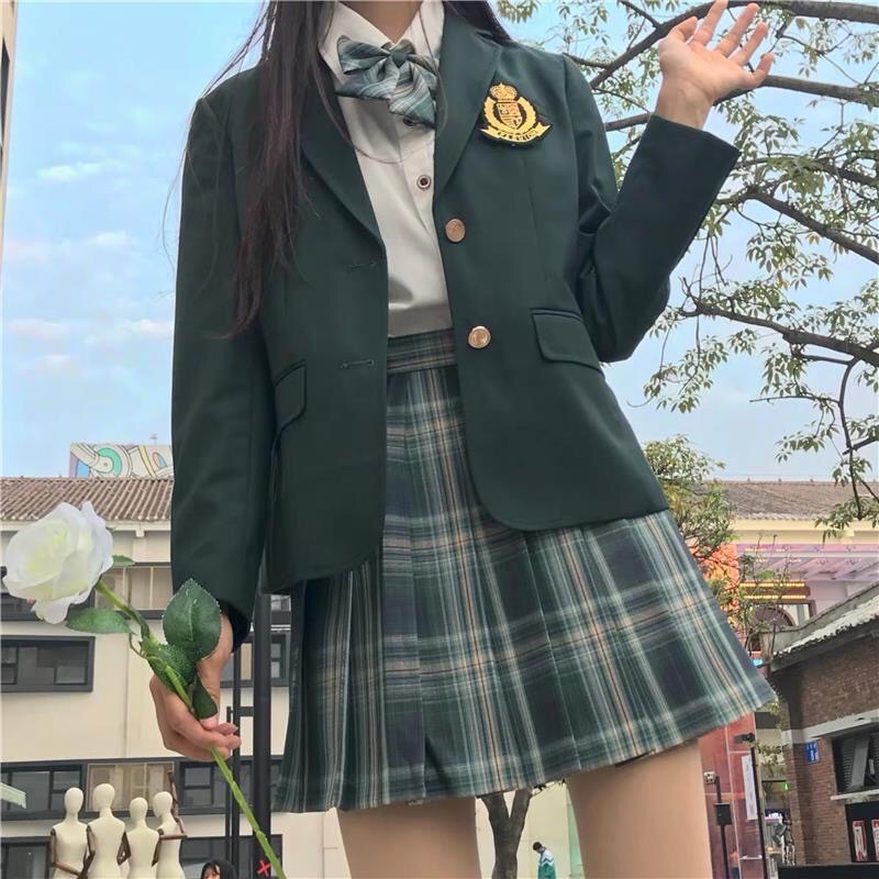 (SẴN) Áo khoác blazer dáng oversize cài cúc thêu hình phong cách học sinh hàn quốc A00273 | BigBuy360 - bigbuy360.vn