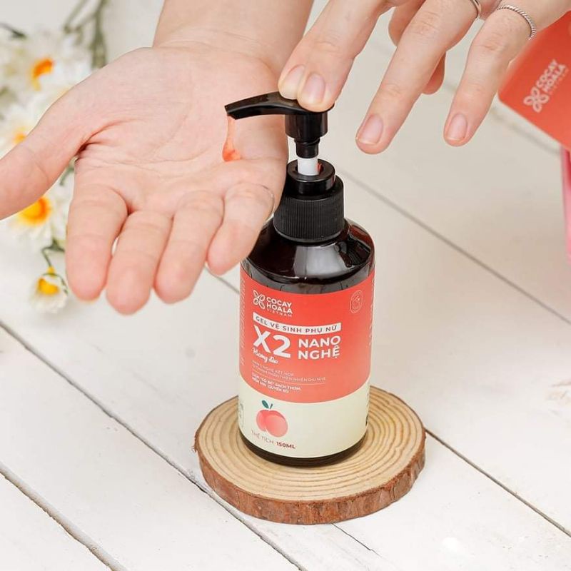 Dung dịch vệ sinh x2 nano nghệ - x2 hương đào - hương cam mới Cocayhoala- CHAI 150ML  HÀNG CHÍNH HÃNG
