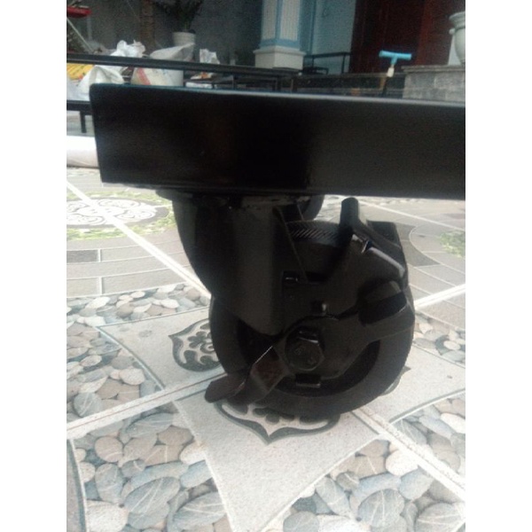 Kệ kê chậu cây. Bánh xe tải >300kg. Vuông 40x40cm & 50cmx50cm. hộp thép 2x4cm