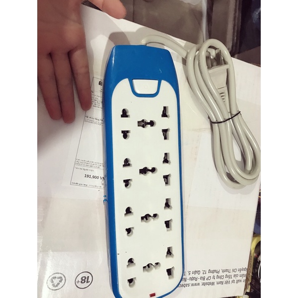 Ổ điện đa năng lục giác cắm được đầu USB