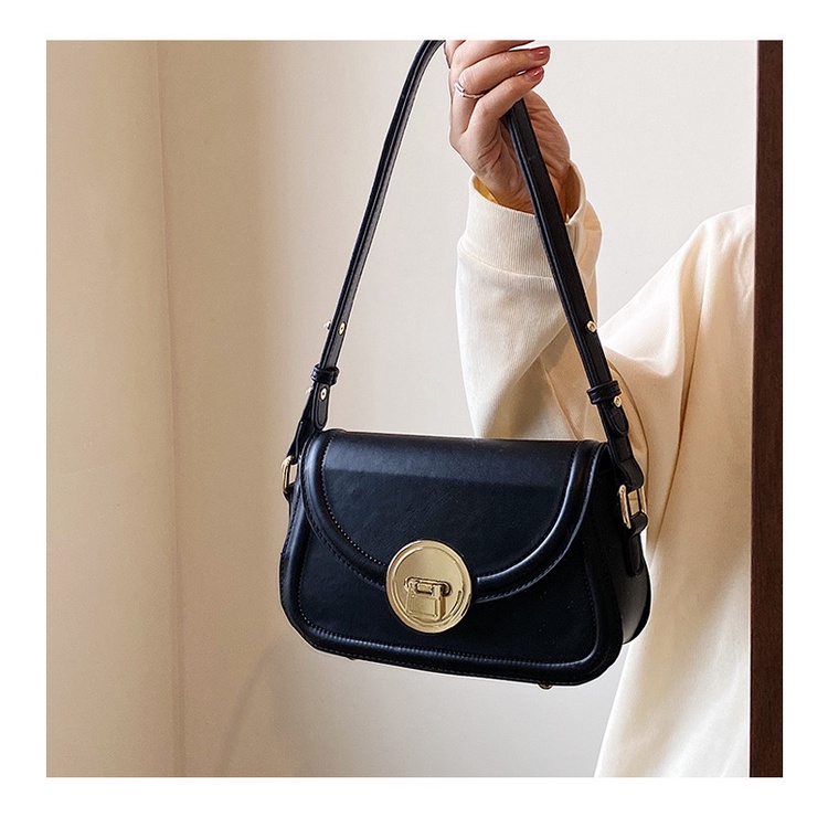 Túi Đeo Chéo Dáng Vuông Nhỏ Có Khóa Thời Trang Cao Cấp